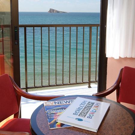 Hotel Bilbaino Benidorm Bagian luar foto