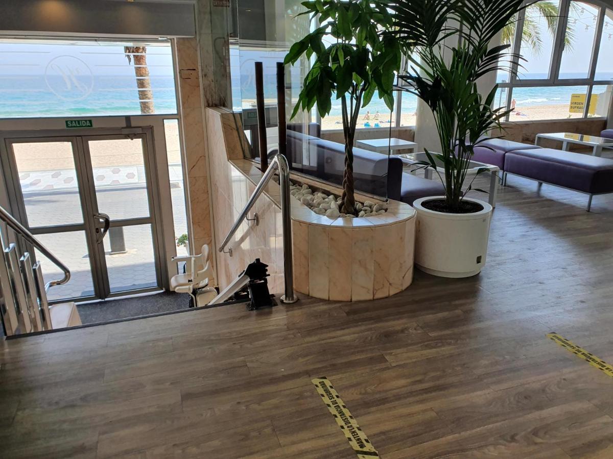 Hotel Bilbaino Benidorm Bagian luar foto