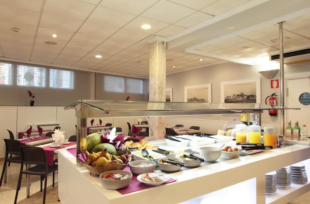 Hotel Bilbaino Benidorm Bagian luar foto