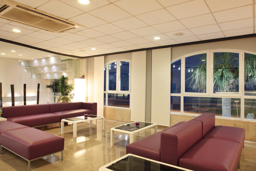 Hotel Bilbaino Benidorm Bagian luar foto