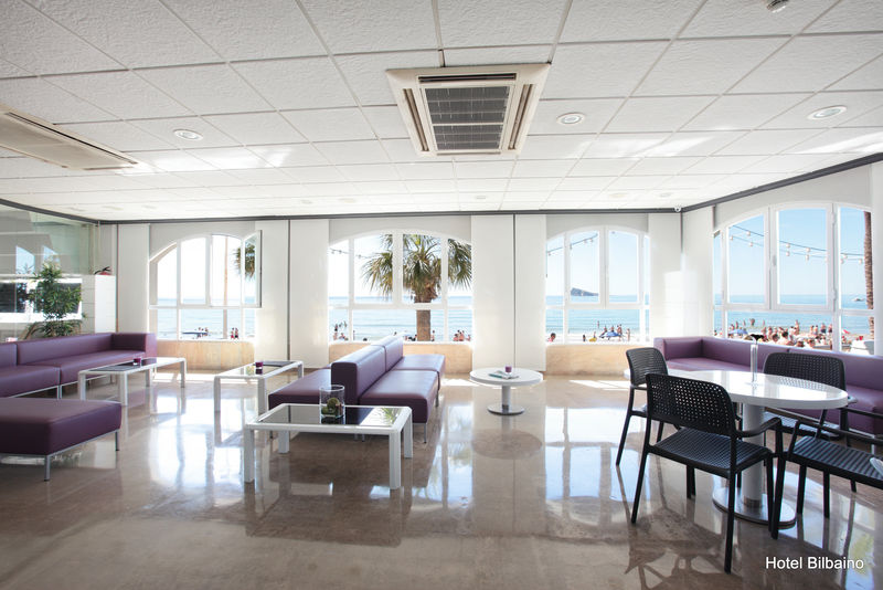 Hotel Bilbaino Benidorm Bagian luar foto
