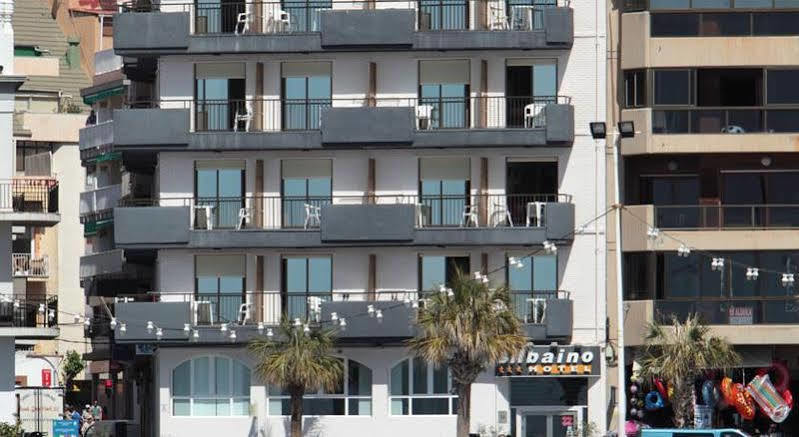 Hotel Bilbaino Benidorm Bagian luar foto
